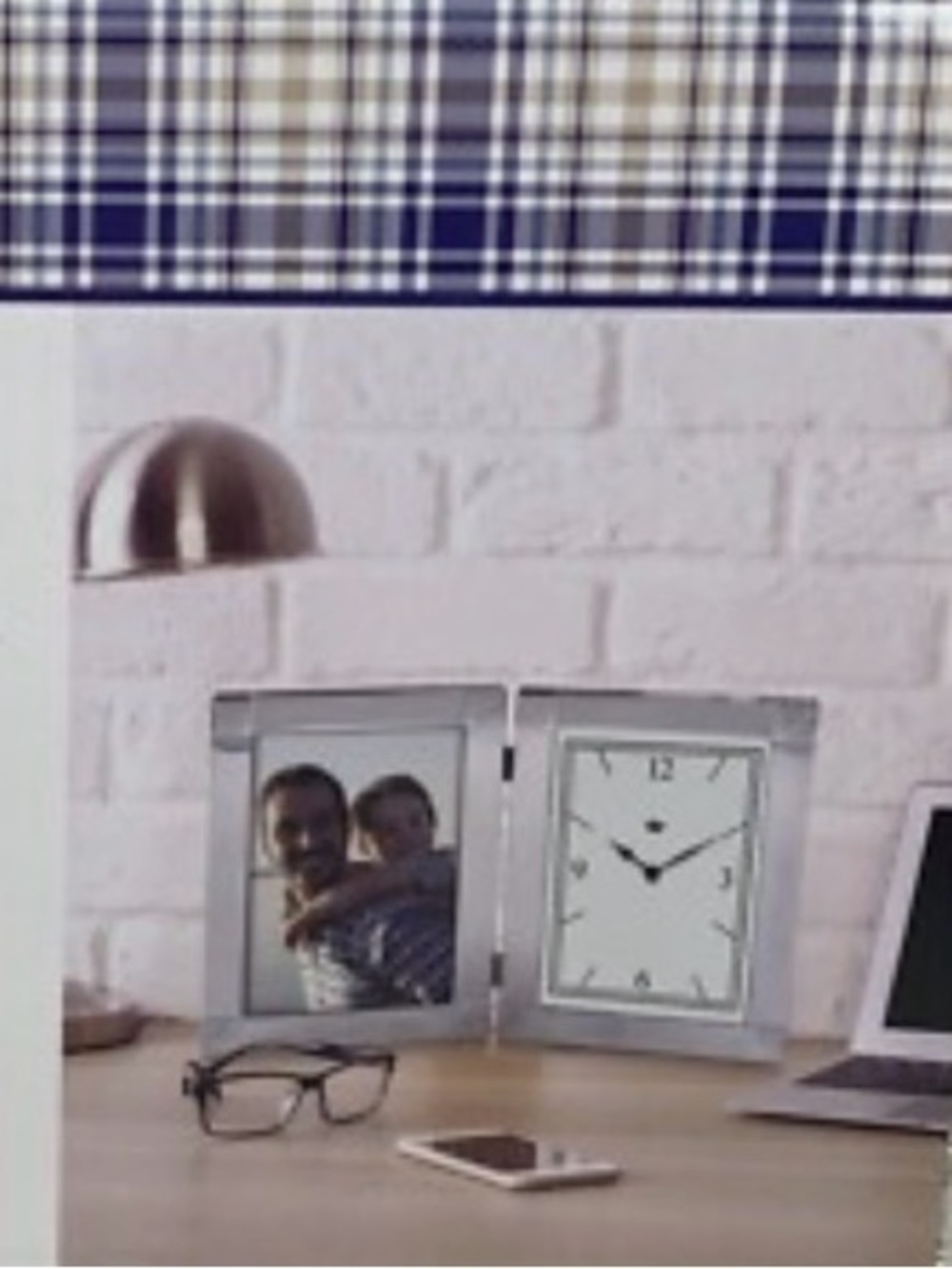 Silver Photo Frame Desk Clock